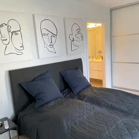 Apartment Lux Apartm, 2 Full Bathrooms, 2tv *