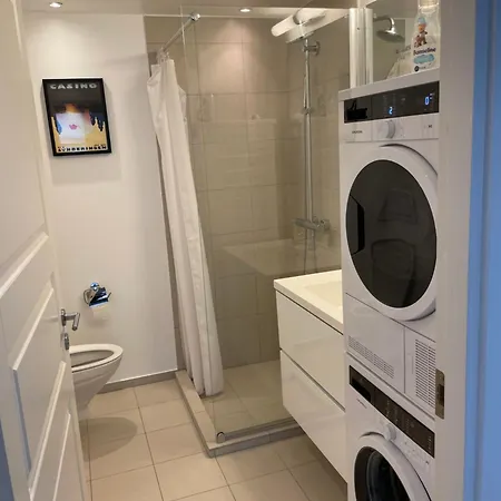Lux Apartm, 2 Full Bathrooms, 2tv *