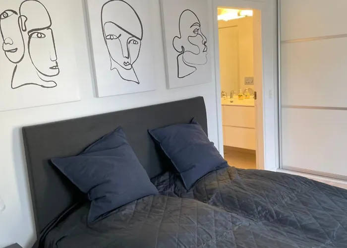 Lägenhet Lux Apartm, 2 Full Bathrooms, 2tv *