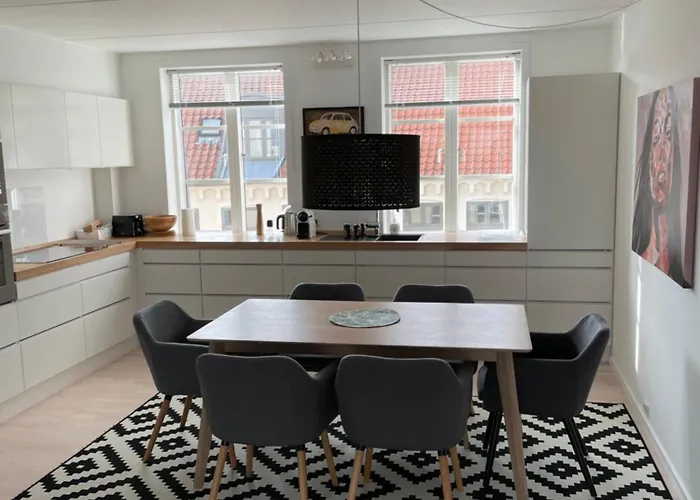 Lägenhet Lux Apartm, 2 Full Bathrooms, 2tv