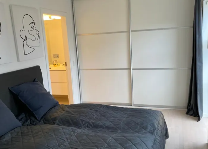 Lägenhet Lux Apartm, 2 Full Bathrooms, 2tv *